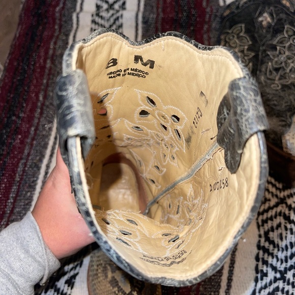 Python Corral Boots - Picture 4 of 6